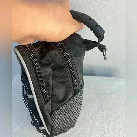 Bucees Mini Backpack for dog, meds,attachment etc.
Bucees - Picture 4 of 11